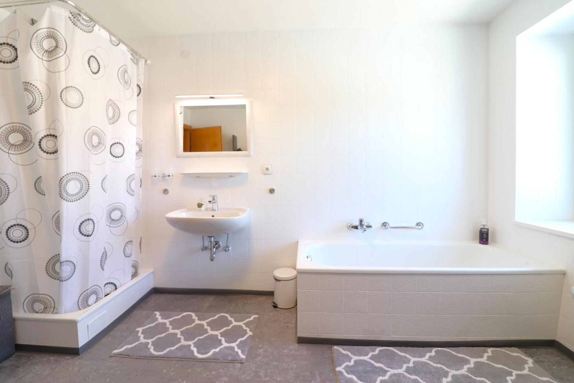 Montfort Apartments - Фелдкирх Екстериор снимка